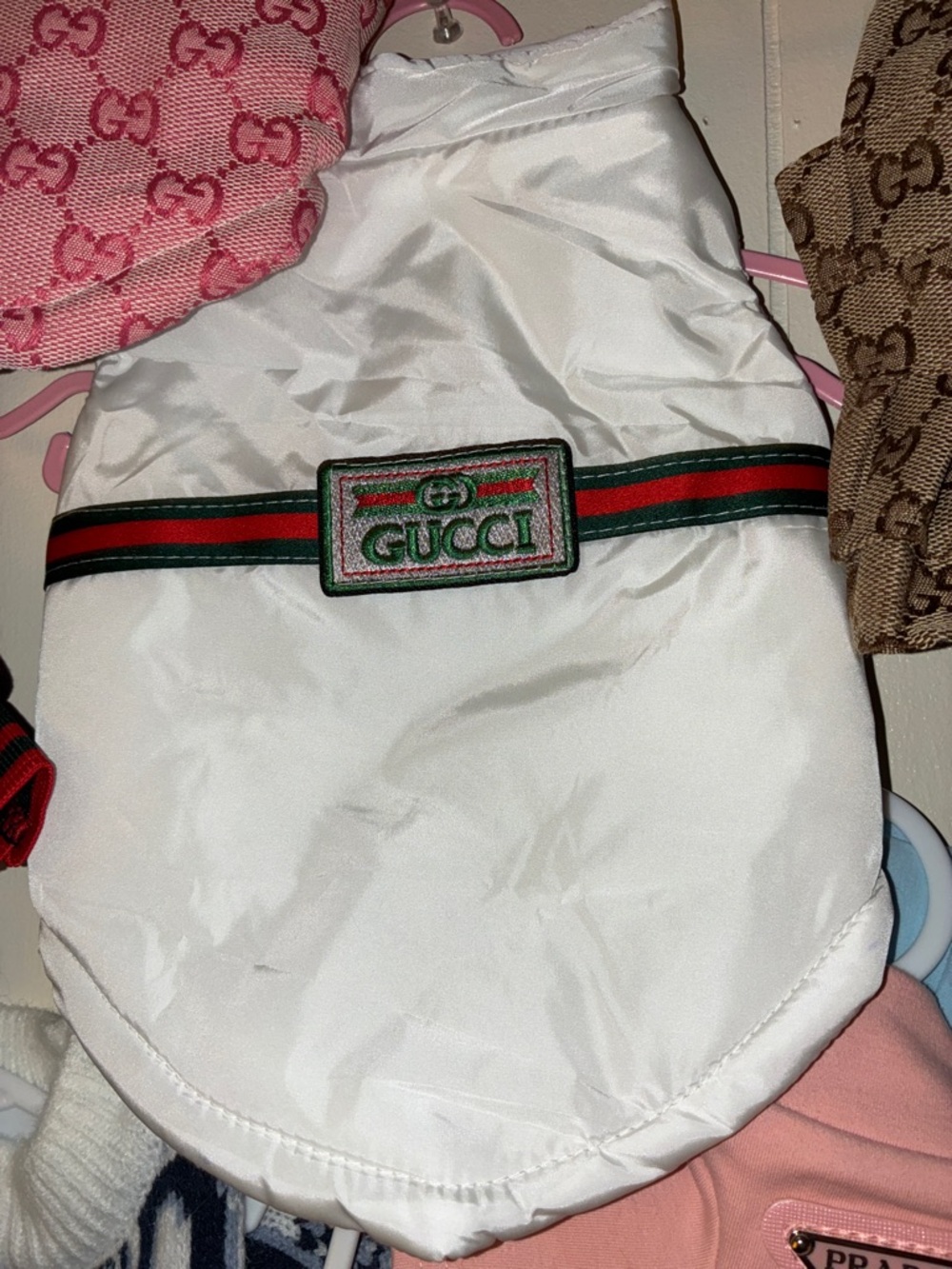 High fashion puffer vest white
to medium